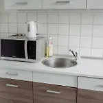 Zentral, Ruhig, 4personen, Balkon, Waschmaschine *