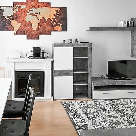 Zentral, Ruhig, 4personen, Balkon, Waschmaschine Apartment