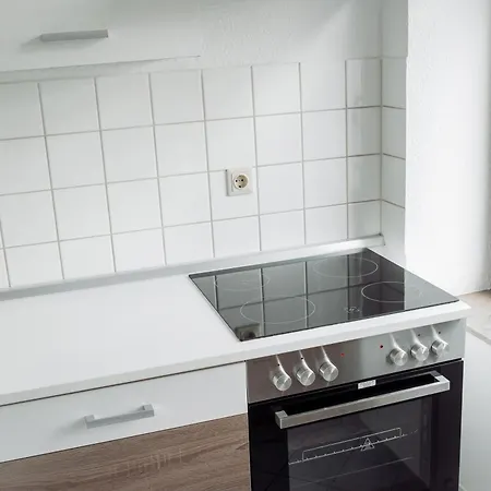 Zentral, Ruhig, 4personen, Balkon, Waschmaschine