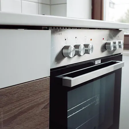 Zentral, Ruhig, 4personen, Balkon, Waschmaschine * Chemnitz