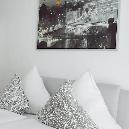 Apartment Zentral, Ruhig, 4personen, Balkon, Waschmaschine